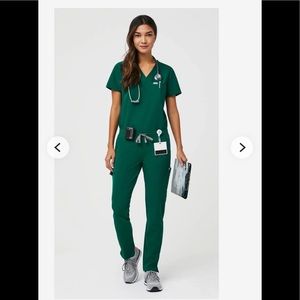 Figs Scrub Set Pants Top Hunter Green XS NEW